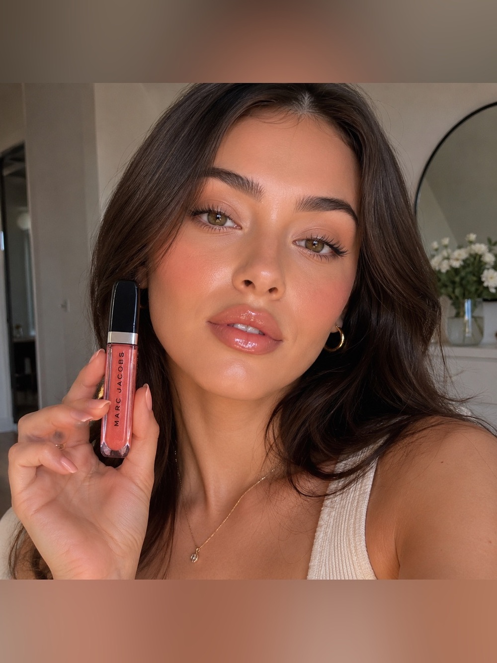 Marc Jacobs Enamored Hi-Shine Gloss Lip Lacquer uproar 336